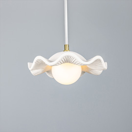 Rivale Matt White Striped Pendant